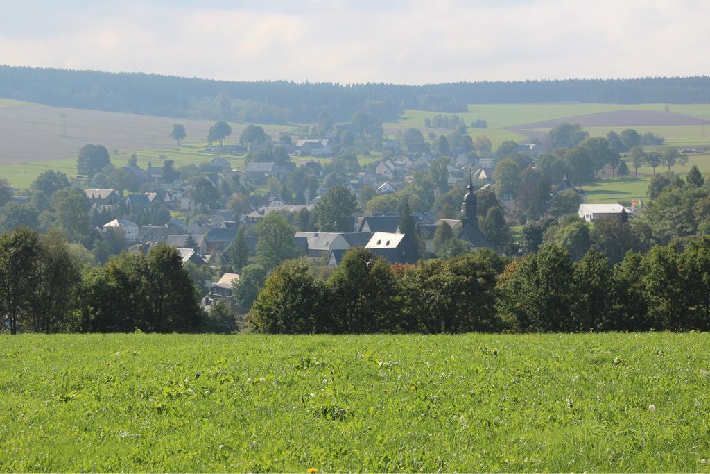 Ferienwohnung Am Kieferberg Hormersdorf  エクステリア 写真