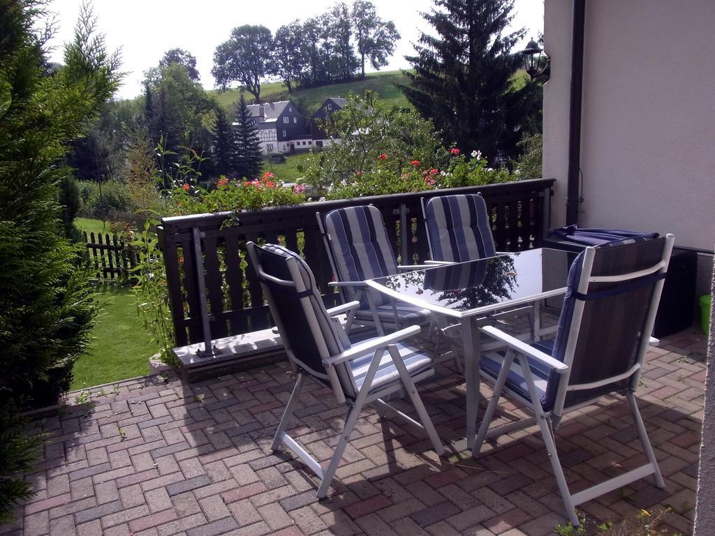 Ferienwohnung Am Kieferberg Hormersdorf  部屋 写真