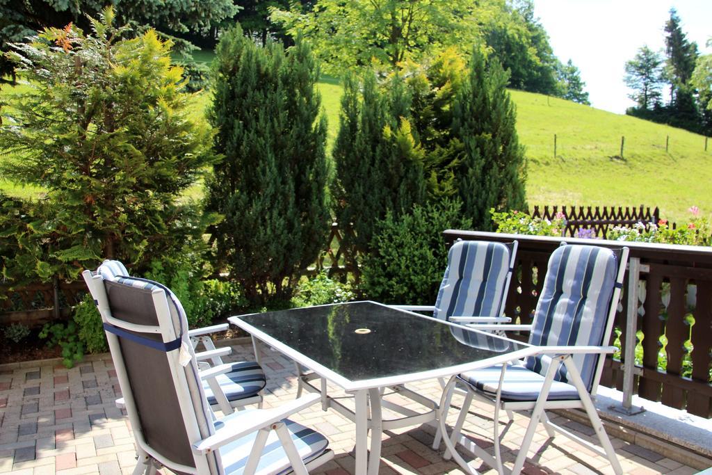 Ferienwohnung Am Kieferberg Hormersdorf  エクステリア 写真